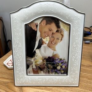 Wedding Promises Opal Innocence 5x7 Lenox Picture Frame